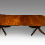 Georgian style mahogany dining table - Image 6