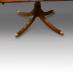 Georgian style mahogany dining table - Image 5