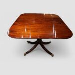 Georgian style mahogany twin pillar dining table - Image 5