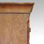 Georgian style walnut chest on chest - Image 7