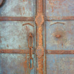 Indian carved teak doors with original paint - Image 8