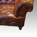 Large buttoned leather chesterfield - Image 8
