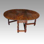 Large oak Edwardian gateleg dining table