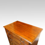 Late Georgian mahogany small chest of drawers - Image 2