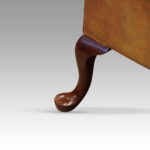 Queen Anne style leather wingchair - Image 9