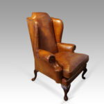 Queen Anne style leather wingchair - Image 3