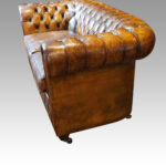 Leather button back 2-seat Chesterfield - Image 3
