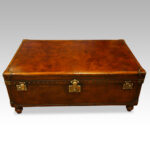 Large coffee table trunk