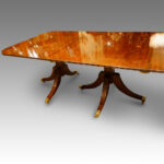 Mahogany Georgian style 3 pillar dining table - Image 2