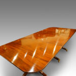 Mahogany Georgian style 3 pillar dining table - Image 3