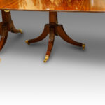 Mahogany Georgian style 3 pillar dining table - Image 8