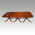 George V mahogany 3 pillar dining table - Image 6