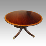 Mahogany cross-banded dining table - Image 10