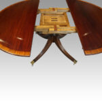 Mahogany cross-banded dining table - Image 3