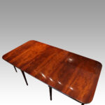 Gillow style mahogany extending dining table - Image 5