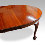 Maple & co mahogany extending dining table - Image 4