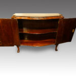 Maples serpentine mahogany sideboard - Image 5