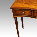 Maples side table - Image 3