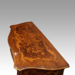 Marquetry bombe commode - Image 3