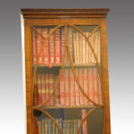 George VI mahogany narrow bookcase - Image 5