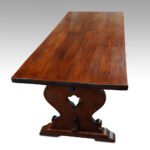 Oak refectory dining table - Image 2