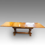 Harrods 1920's Oak refectory draw-leaf dining table - Image 8