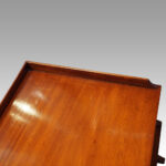 Pair of Georgian style bedside chests - Image 9