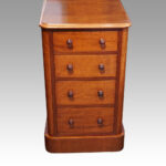 Pair Victorian mahogany bedside chests - Image 5