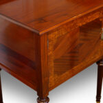 Pair of Edwardian mahogany bedside cabinets - Image 7