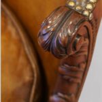 Pair of Edwardian leather sofas - Image 5