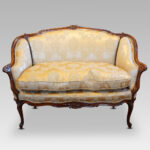 Pair of Edwardian walnut small sofas - Image 5