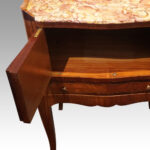 Pair of French bedside cabinets - Image 10