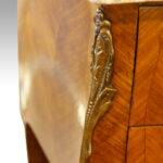 Pair of French bedside cabinets - Image 4