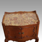 Pair of French bedside cabinets - Image 3