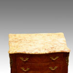 Pair of French walnut bedside cabinets - Image 3