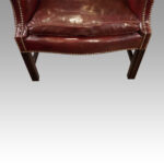 Pair of George VI leather wing chairs - Image 3