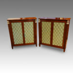 Pair of Regency style mahogany cabinets - Image 3