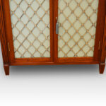 Pair of Regency style mahogany cabinets - Image 4