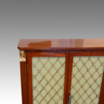 Pair of Regency style mahogany cabinets - Image 7