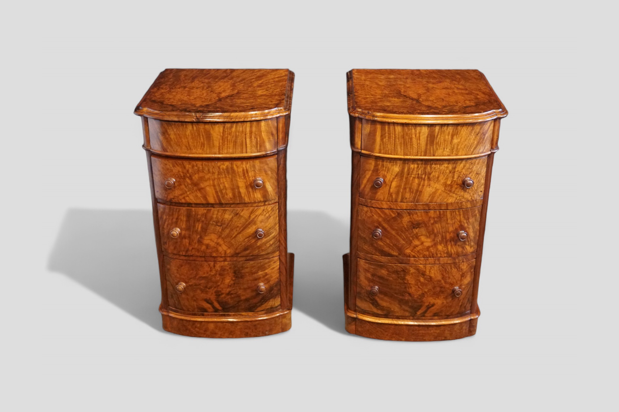 Pair-of-Victorian-burr-walnut-bedside-chests-1-1.jpg Pair of Victorian burr walnut bedside chests - Image 1