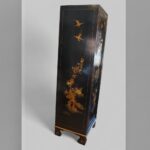 Pair of black lacquer Chinoiserie cupboards - Image 7