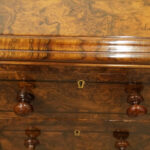 Pair of Victorian burr walnut bedside chests - Image 7