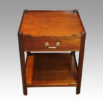 Pair of mahogany end tables - Image 4