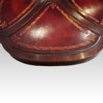 Pair of Duncan Fyffe style mahogany lamp tables - Image 3