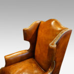Pair of carved oak and leather wing chairs - Image 3