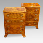 Pair of walnut small chests - Image 6