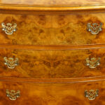 Pair of walnut small chests - Image 5