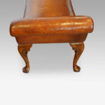 Walnut and leather window seat in the Queen Anne style - Image 4