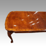 Queen Anne style walnut dining table - Image 9