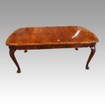 Queen Anne style walnut dining table - Image 5